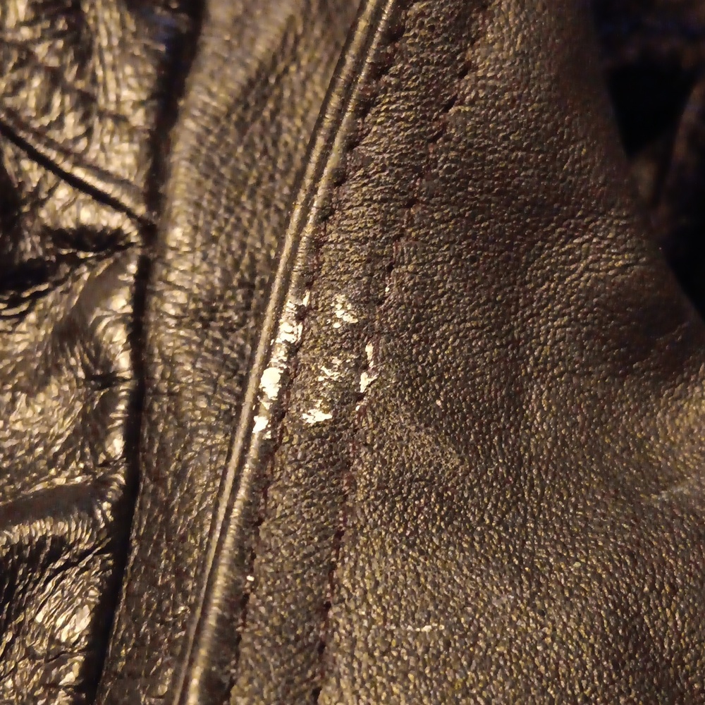 Phase two leather trench coat fully lined and body lined with removable faux fur - Picture 6 of 6